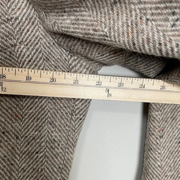 Vintage Lanvin Paris Luxury 100% Pure Scottish Wool Tweed Blazer Leather Accent - Picture 8 of 8